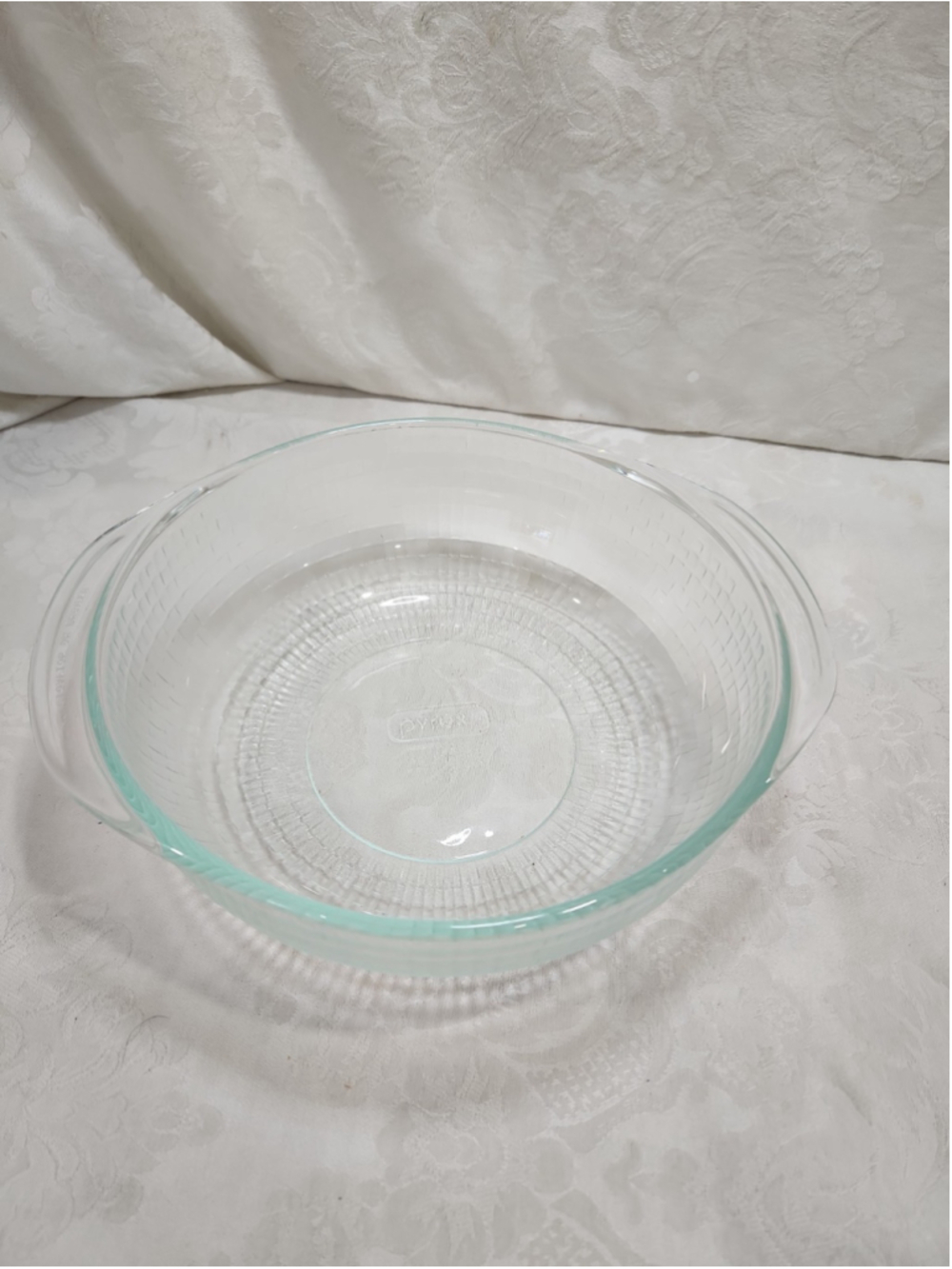 Pyrex 2 Quart Clear Basketweave Serving Bowl NOS